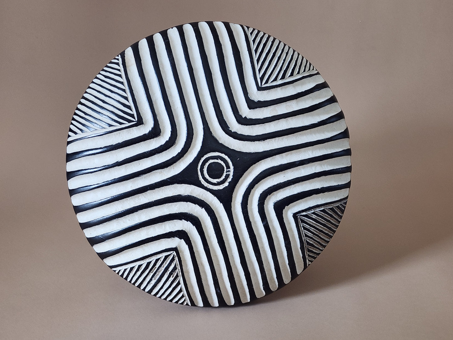 African Wood Shield 15"/ 40cm