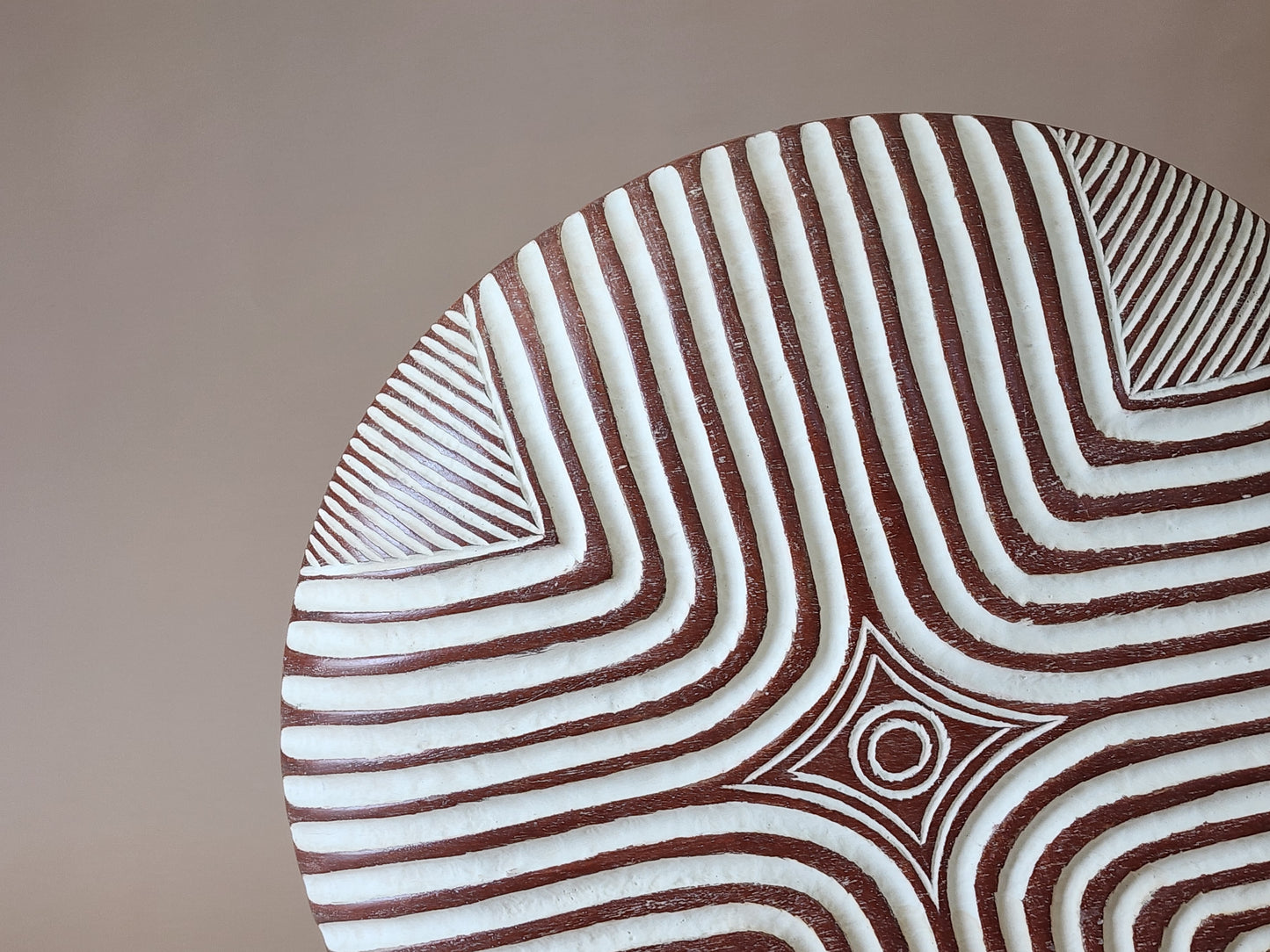African Carved Wood Shield/Natural Wood Shield 21"/54cm