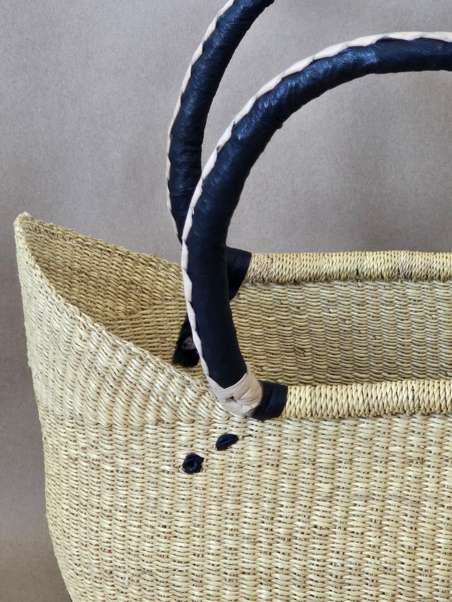 Large u shopper basket Balck & Tan
