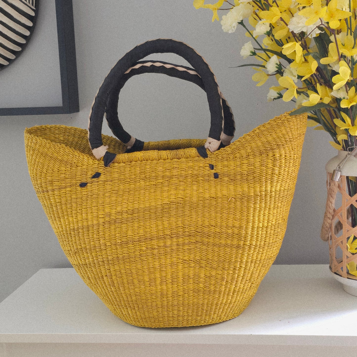 Yellow U shopper basket