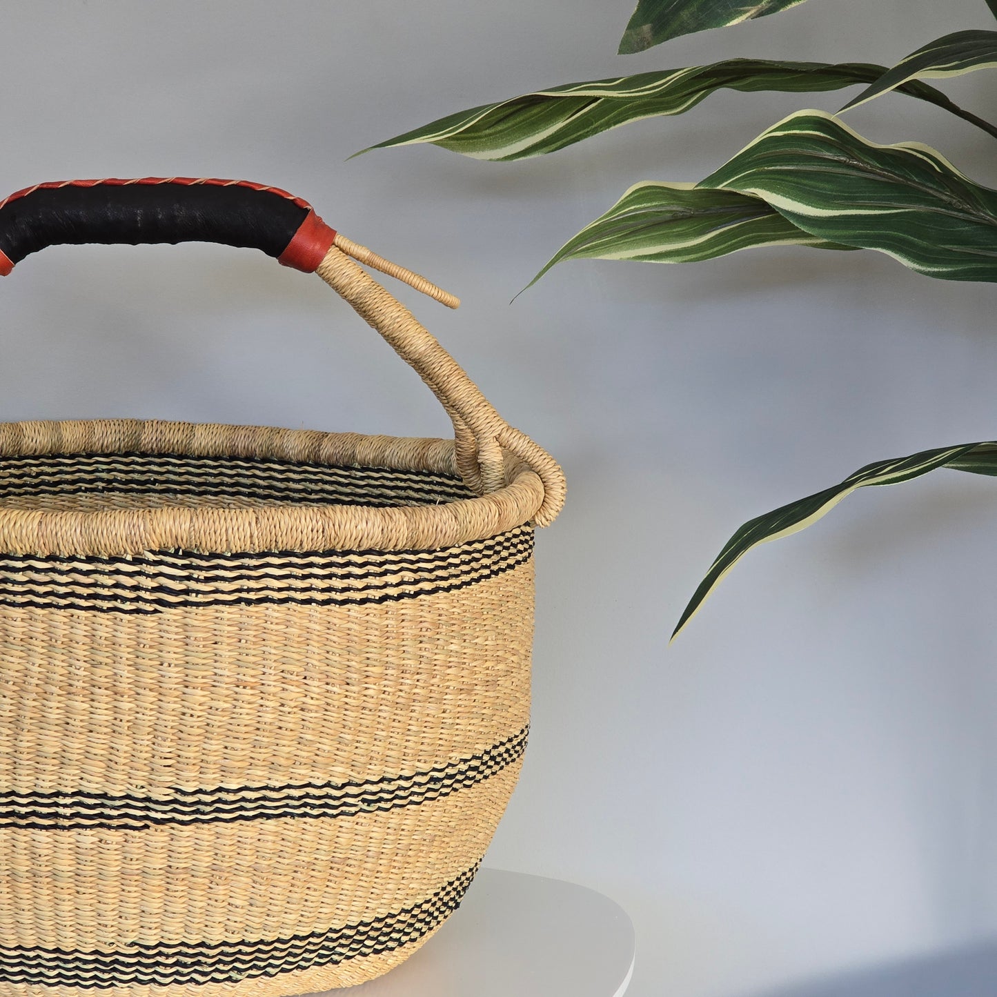 KOBI: Large round Bolga Market basket