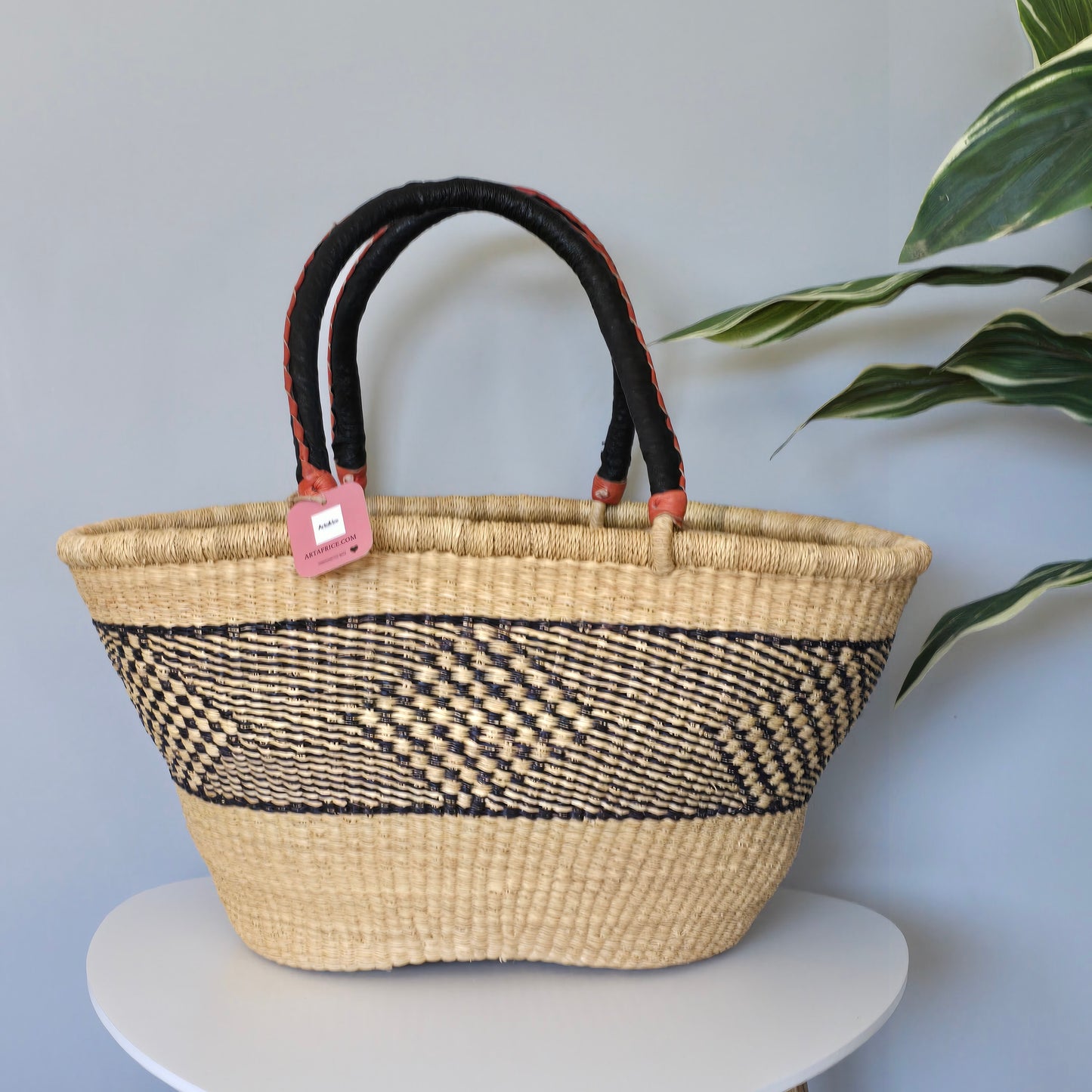 Ghana Bolga Oval shopping Basket ( black and neutral)