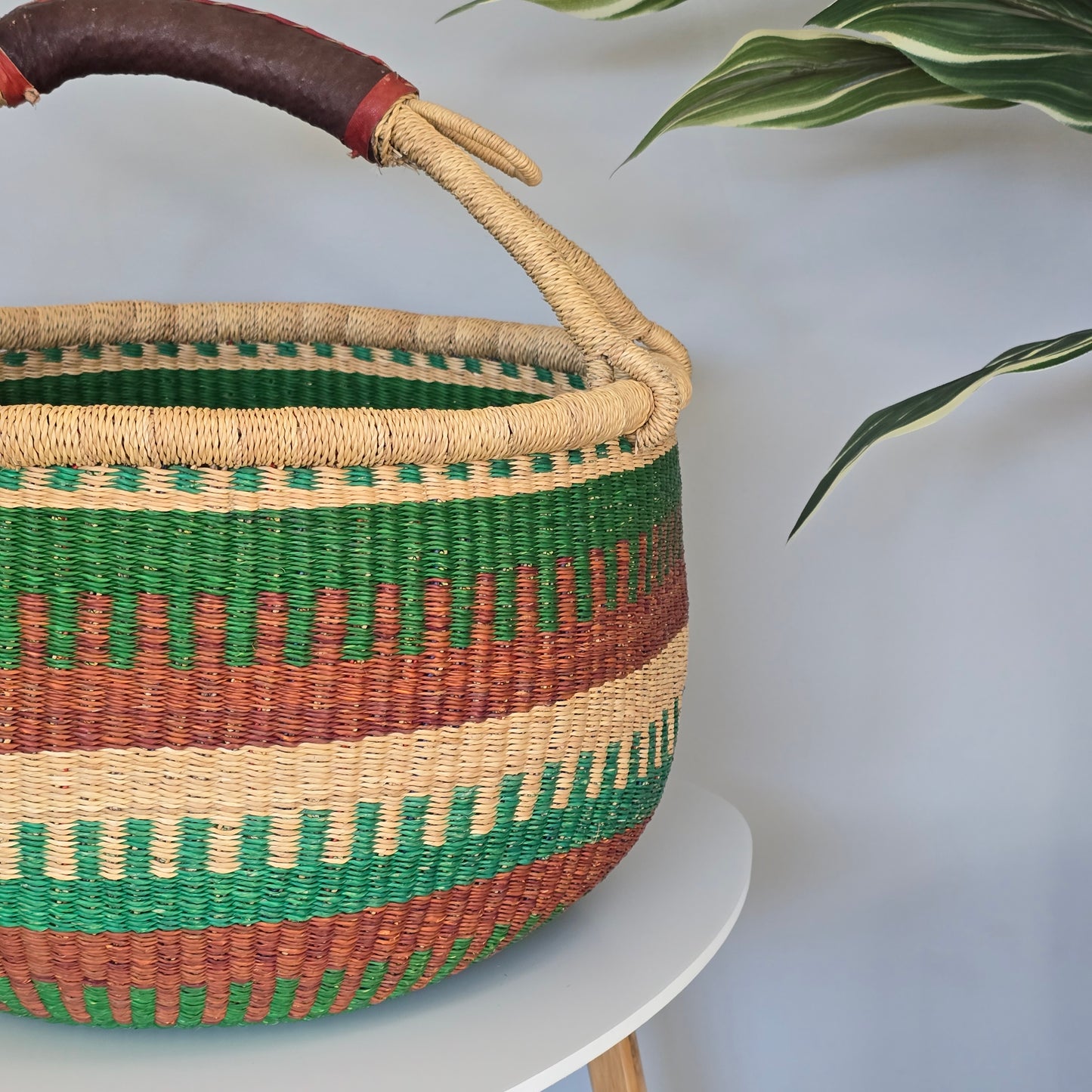 Ciby: Large round Bolga Market basket