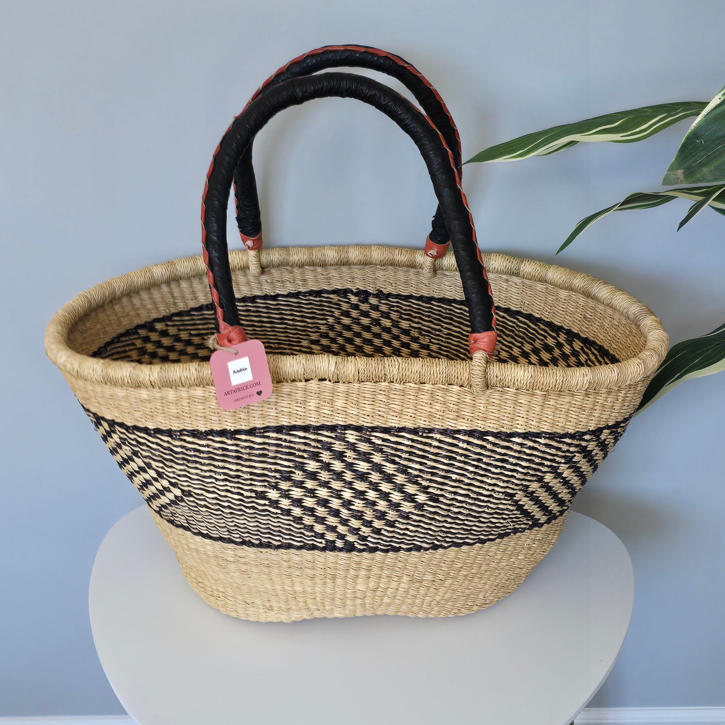 Ghana Bolga Oval shopping Basket ( black and neutral)