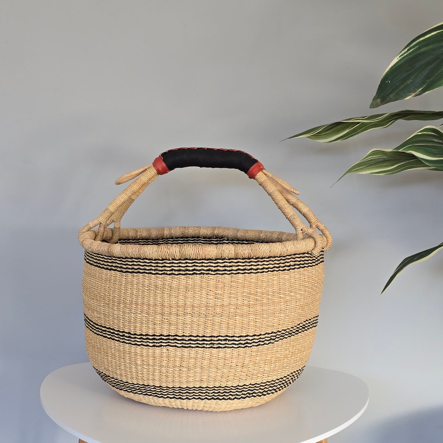 KOBI: Large round Bolga Market basket