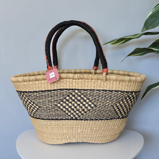 Ghana Bolga Oval shopping Basket ( black and neutral)