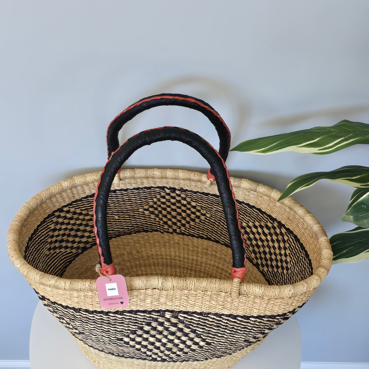 Ghana Bolga Oval shopping Basket ( black and neutral)